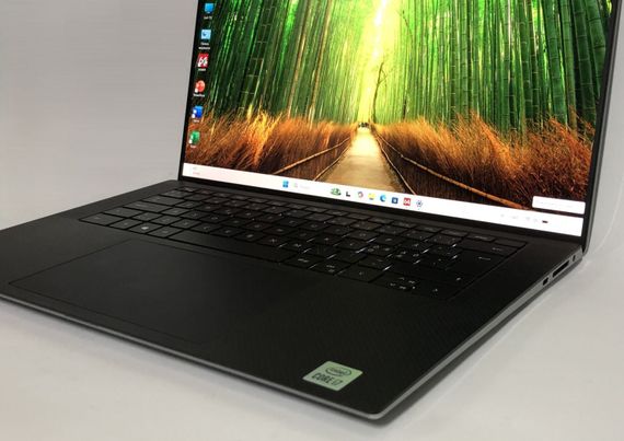 Мобільна робоча станція Б-клас Dell Precision 5550 / 15.6" (1920x1200) IPS / Intel Core i7-10750H (6 (12) ядра по 2.6 - 5.0 GHz) / 16 GB DDR4 / 512 GB SSD /Quadro T1000, 4 GB /WebCam / Win 11 Pro б/в + Подарунок Флеш-накопитель Kingston 64GB | Зображення 8