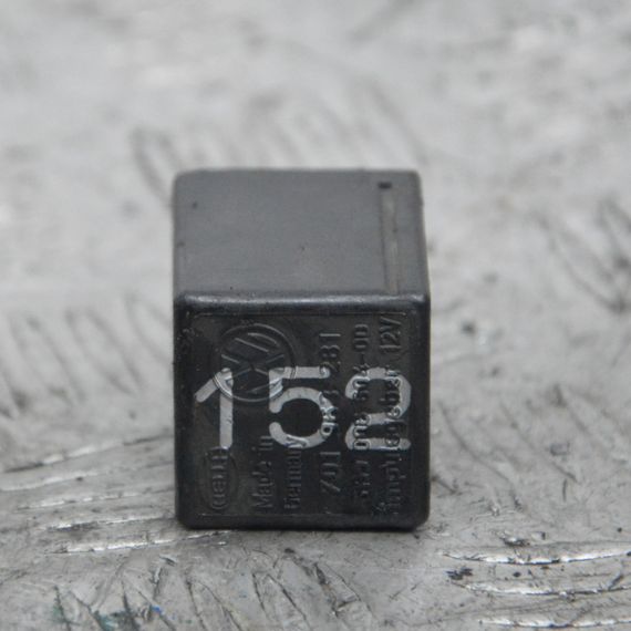 Реле підігріву 152 Volkswagen Transporter T4 1990-2003 Реле обігрівача Фольксваген Транспортер т4 701963281