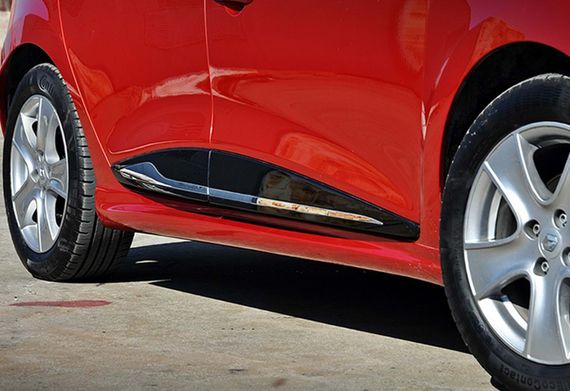 Бокові пороги DPT V-2 (Під фарбування) для Renault Clio IV 2012-2019 рр