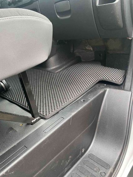 Коврики EVA (черные) для Nissan NV400 2010-2024 гг | Зображення 6