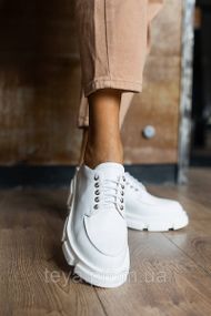 Женские туфли кожаные весна/осень белые Udg розміри 39, 40 FV_01560