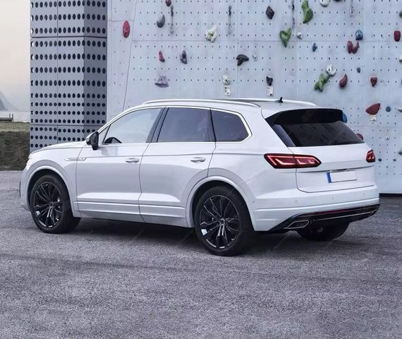 Комплект обвісів R-Line для Volkswagen Touareg 2018- рр | Зображення 1