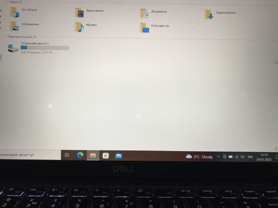 Ультрабук Б-класс Dell Latitude 5400 / 14" IPS / Core i5-8365U (4(8) ядра по 1.6-4.1GHz) / 8GB DDR4 / 256GB SSD M.2 / UHD Graphics 620 / WebCam / USB 3.1 / HDMI / Win 10 б/у | Зображення 9