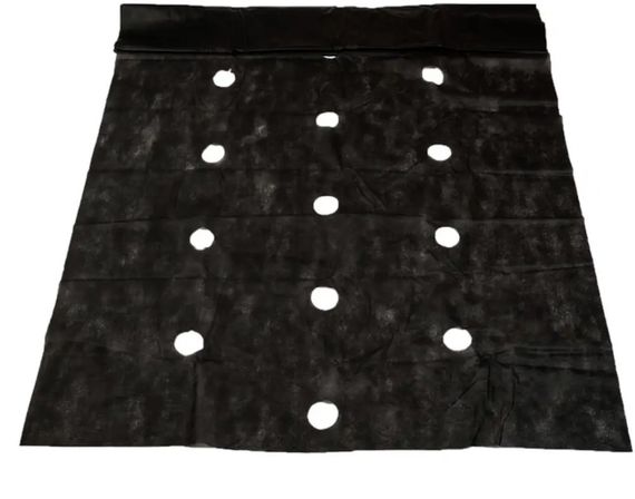 Агроволокно Shadow 50 г/м², 1,6х100 м, з перфорацією (3 отвори), чорно-біле (АВЧБП0003) | Зображення 6