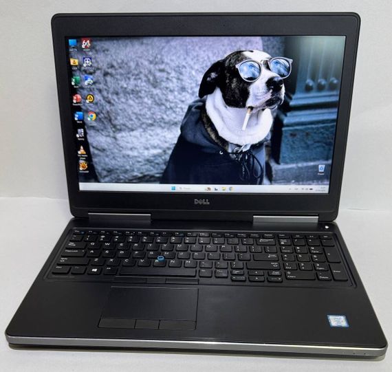 Мобильная рабочая станция Dell Precision 7520 / 15.6" (1920x1080) IPS / Intel Core i7-7820HQ (4 (8) ядра по 2.9 - 3.9 GHz) / 16 GB DDR4 / 256 GB SSD / nVidia Quadro M1200, 4 GB GDDR5, 128-bit / NoWebCam б/у | Зображення 1