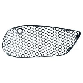 Решетка бампера правая Mercedes Benz W205 14-, AutoTechteile, 110 8845, 6502-07-3521914P