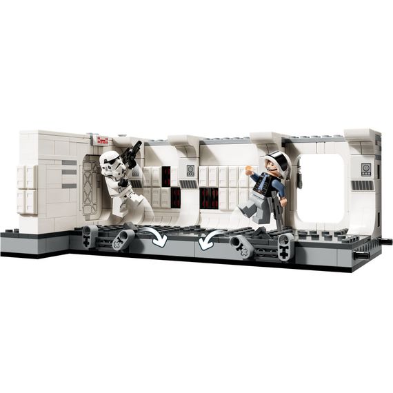 Конструктор LEGO Star Wars Посадка на борт Тантів IV 502 деталі (75387) | Зображення 3