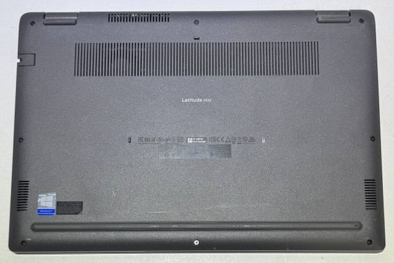 Ноутбук Dell Latitude 3510 / 15.6" (1920x1080) IPS / Intel Core i7-10510U (4 (8) ядра по 1.8 - 4.9 GHz) / 16 GB DDR4 / 256 GB SSD / Intel UHD Graphics / WebCam / Windows 11 Pro б/в | Зображення 4