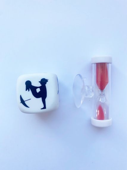 Гральний набір: кубик + пісочний годинник sexstyle | Зображення 3