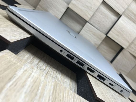 Ноутбук Б-класс HP ProBook 445 G7 / 14" (1920x1080) IPS / AMD Ryzen 7 4700U (8 ядер по 2.0 - 4.1 GHz) / 8 GB DDR4 / 256 GB SSD M.2 / AMD Radeon Graphics / WebCam / USB 3.1 / HDMI б/у | Зображення 5