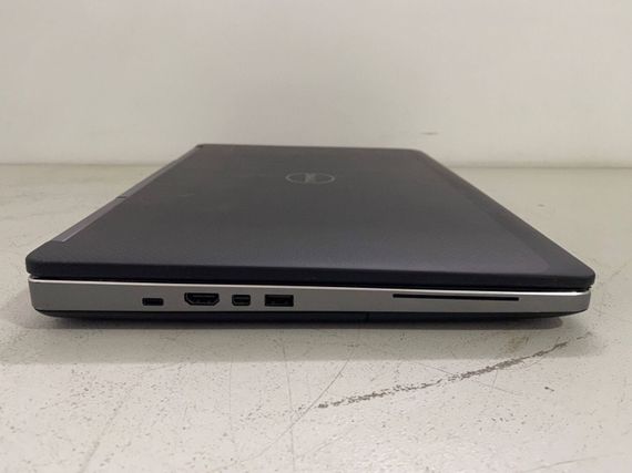 Мобильная рабочая станция Б-класс Dell Precision 7510 / 15.6" (1920x1080) IPS / Intel Core i7-6820HQ (4 (8) ядра по 2.7 - 3.6 GHz) / 16 GB DDR4 / 256 GB SSD / nVidia Quadro M2000M, 4 GB GDDR5, 128-bit / WebCam б/у + Подарок  Зубная щетка + Павербанк | Зображення 3