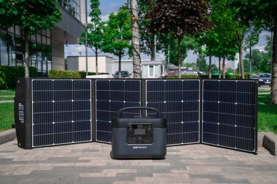 Портативна сонячна панель 2E, 200 Вт зарядний пристрій, DC, USB-С PD45W, USB-A 24W (2E-EC-200) | Зображення 1