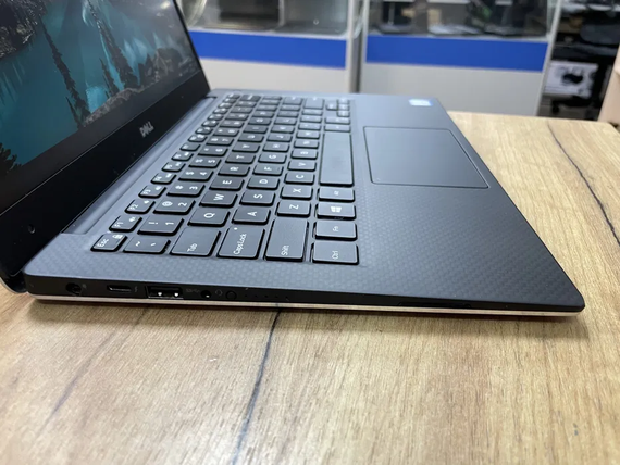 Ноутбук Dell XPS 9360 13.3  FHD IPS intel core i5 7200U/8gb/256Gb SSD | Зображення 2