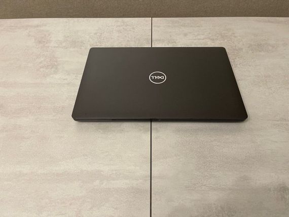Ноутбук Dell Latitude 5501 / 15.6" (1920x1080) IPS / Intel Core i7-9850H (6 (12) ядер по 2.6 - 4.6 GHz) / 16 GB DDR4 / 512 GB SSD M.2 / Intel UHD Graphics 630 / WebCam / Fingerprint б/у + Подарок Проводная мышь / USB | Зображення 6