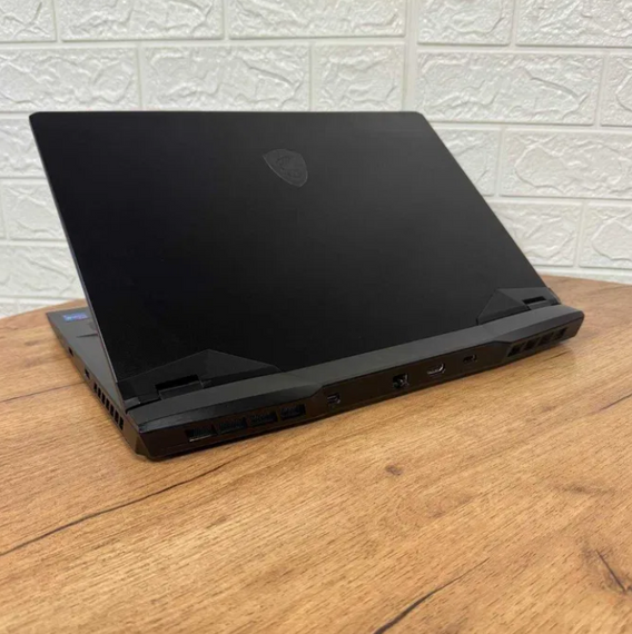 Ноутбук MSI GP66 Leopard 11UG 240Hz i7 11800H 16Gb SSD 512Gb RTX 3070 Б/В | Зображення 2