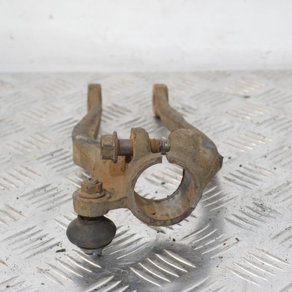 Кронштейн амортизатора передній лівий Mazda 6 GH 2007-2012 Кріплення амортизатора переднє ліве Мазда 6 | Зображення 2