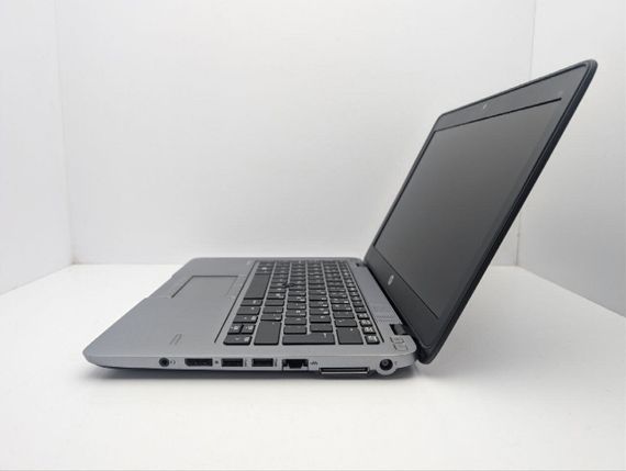 Нетбук HP EliteBook 725 G3 / 12.5" (1366x768) TN / AMD A8 Pro-7150B (4 ядра по 1.9 - 3.2 GHz) / 8 GB DDR3 / 120 GB SSD / AMD Radeon R5 Graphics / WebCam б/в | Зображення 4