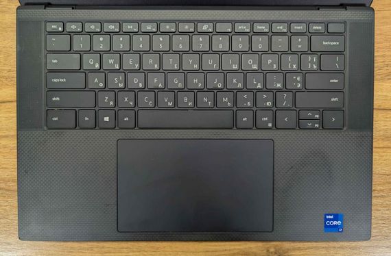 Мобильная рабочая станция Б-класс Dell Precision 5560 / 15.6" (1920x1200) IPS / Core i7-11800H (8 (16) ядер по 2.3 - 4.6 GHz) / 32 GB DDR4 / 512 GB SSD / Quadro RTX A2000, 4 GB GDDR6 / TouchID / Windows 11 б/у + Подарок Беспроводная мышь / USB | Зображення 2