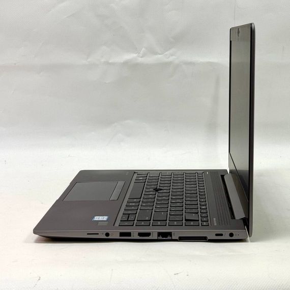 Ультрабук Б-клас HP ZBook 14u G6 / 14" (1920x1080) IPS / Intel Core i5-8365U (4 (8) ядра по 1.6 - 4.1 GHz) / 16 GB DDR4 / 256 GB SSD / Intel UHD Graphics 620 / WebCam / Windows 11 Pro б/в | Зображення 5