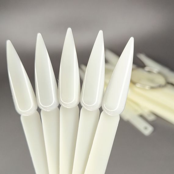 Типсы стилет на кольце (10шт) молочные