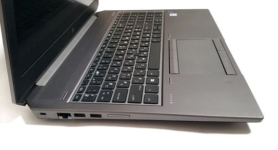 Мобільна робоча станція HP zBook Studio G5 / 15,6" (1920x1080) IPS / Intel Xeon E-2176M (6 (12) ядер по 2,7 - 4,4 ГГц) / 32 ГБ DDR4 / 512 ГБ SSD NVMe / nVidia Quadro P2000, 4 ГБ GDDR5, 128-біт / WebCam / Win 10 Lic б/в | Зображення 2