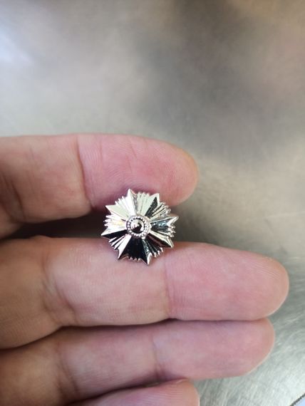 Зірка Поліція нового зразку срібна / пластик