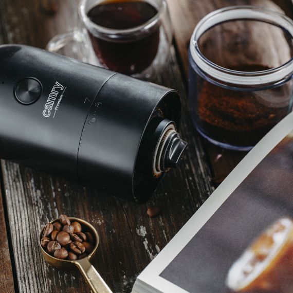 Кофемолка аккумуляторная Camry CR 4302 керамическая жернова USB-C для кофе | Зображення 6