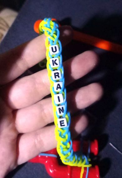 Набор резинок для плетения 3000 шт Loom Bands патриотический - желто синий комплект с крючками и бусинами | Зображення 1
