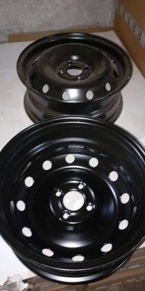Колісний диск Renault Logan R15x6″ 4x100 ET50 DIA60.1 штампований чорний ACCURIDE | Зображення 3