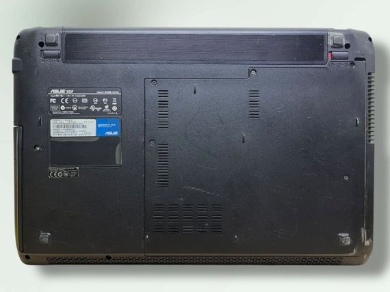 Ноутбук Б-класс Asus X52F / 15.6" (1366x768) TN / Intel Core i5-460M (2 (4) ядра по 2.53 - 2.8 GHz) / 4 GB DDR3 / 120 GB SSD / Intel HD Graphics / WebCam б/у | Зображення 5