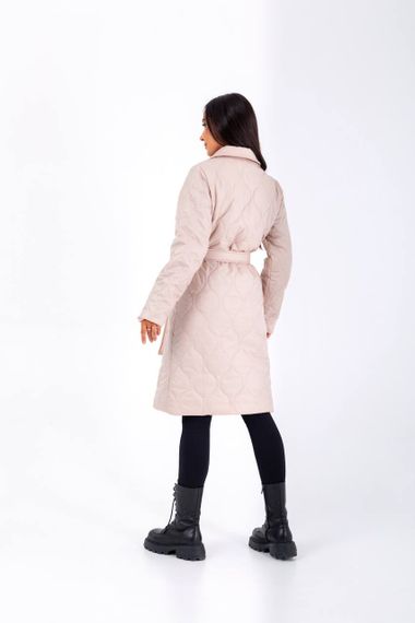 Женская демисезонная куртка-пальто стеганая NB23026 цвет бежевый, размер 54/56 | Зображення 1