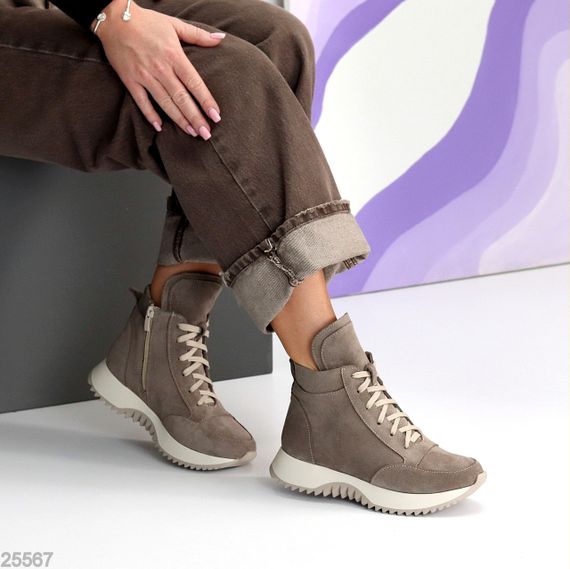 Шикарні спортивні замшеві черевики на флісі колір капучино | Зображення 1