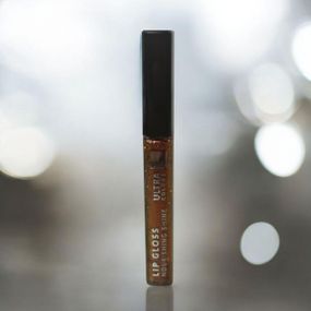 Ультра поживний блиск для губ Avon «Ультра» — відтінок Fireworks / Феєрверки 7 мл (НОВИНКА)