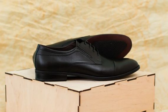 Изящные черные туфли Ікос 44 размер | Зображення 3