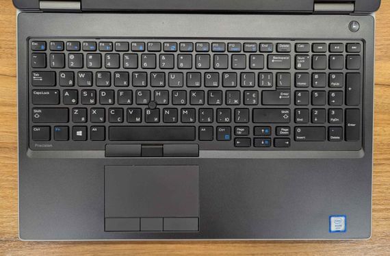 Мобільна робоча станція Dell Precision 7540 / 15,6" (1920x1080) IPS / Intel Xeon E-2276M (6 (12) ядер по 2,8 - 4,7 ГГц) / 16 ГБ DDR4 / 512 ГБ SSD / nVidia Quadro T2000, 4 ГБ GDDR5, 128-біт / HDMI / Windows 10 б/в | Зображення 2