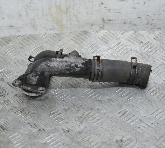 Колектор водяний 2.4 TDCI Ford Transit 2000-2014 Фланець системи охолодження Форд Транзит YC1Q8250BA