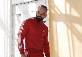 Світшот adidas червоний