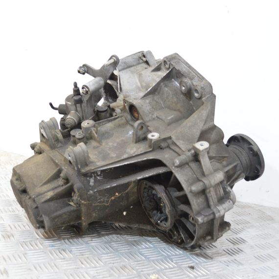 МКПП GVV 1.6 FSI Volkswagen Golf V Touran 6-ступка коробка передач механіка КПП Фольксваген Гольф Туран | Зображення 1