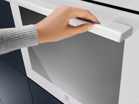 Духова шафа Electrolux електрична EOF3H40BW | Зображення 5