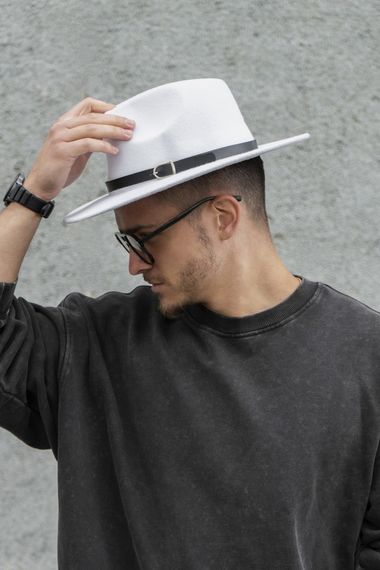 Капелюх Without Fedora з ремінцем White