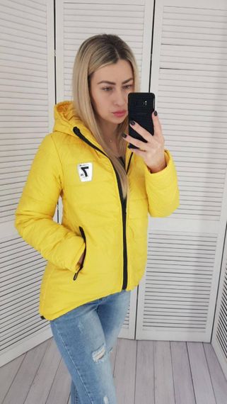 Жіноча демісезонна куртка з емблемою, арт.210/7, жовтий | Зображення 1