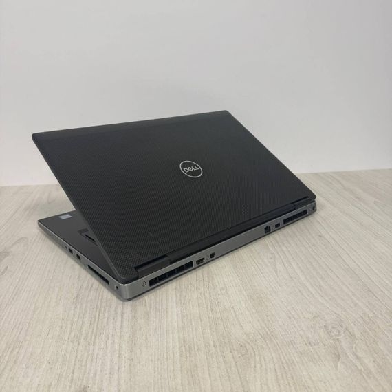 Ноутбук Б-класс Dell Precision 7740 / 17.3" (1920x1080) IPS / Intel Xeon E-2276M (6 (12) ядер по 2.8 - 4.7 GHz) / 32 GB DDR4 / 256 GB SSD / Intel UHD Graphics / WebCam б/у | Зображення 5