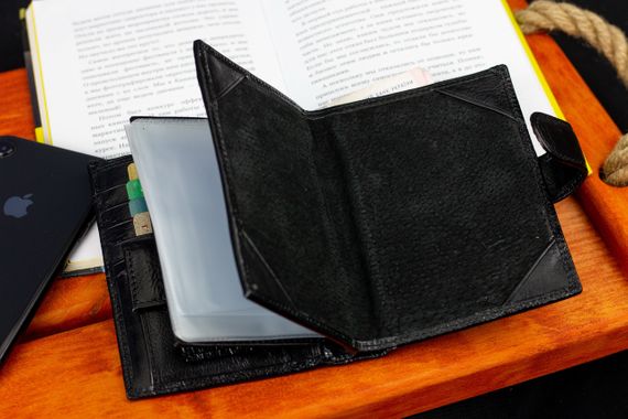 Черное мужское портмоне из натуральной кожи с отделением под автодокументы Marco Coverna MC-2090H-1 | Зображення 9