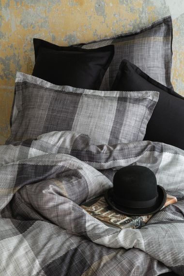 Комплект постільної білизни Issimo Digital Satin 200х220 см Dunloe Black | Зображення 1