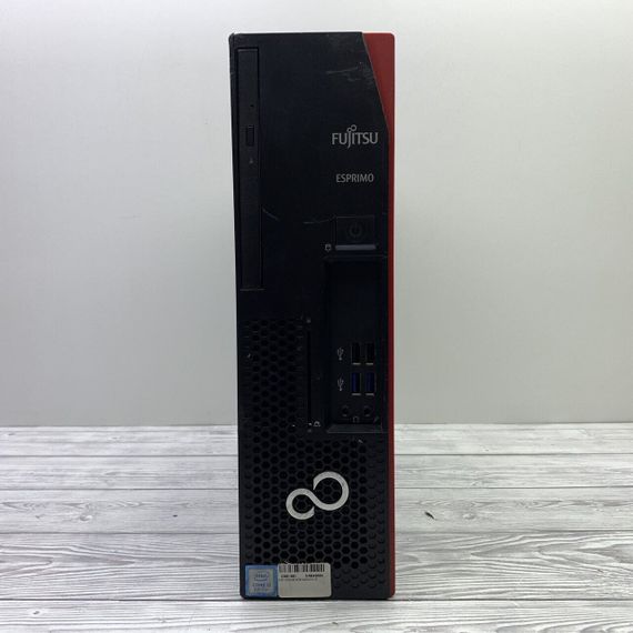 Комп'ютер Fujitsu Esprimo D538 E85 SFF / Intel Core i5-8400 (6 ядер по 2.8 - 4.0 GHz) / 8 GB DDR4 / 240 GB SSD / Intel UHD Graphics 630 / DVD-ROM б/в | Зображення 1