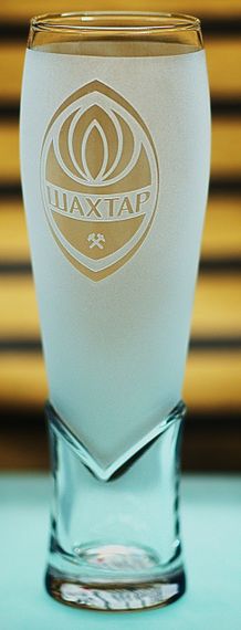 Пивний келих крафтовий 440 мл ФК Шахтар Донецьк з гравіюванням подарунок для фаната футбольна кружка матовий | Зображення 2