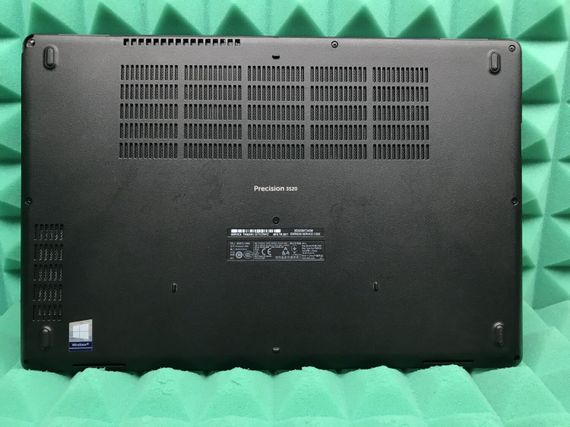Рабочая станция Б-класс Dell Precision 3520 / 15.6" PS / Intel Core i7-7820HQ (4(8) ядра по 2.9-3.9GHz) / 16GB DDR4 / 256GB SSD / Quadro M620, 2GB GDDR5, 128-bit / WebCam / HDMI / Win 10 б/у | Зображення 5