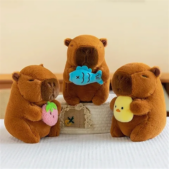 Капібара з рибкою Декоративна м'яка іграшка-валик із гіпоалергенного плюшу з блискавкою для прання | Зображення 5