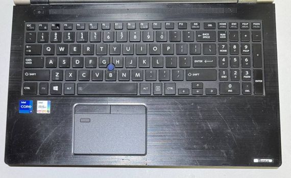 Ультрабук Б-класс Toshiba Tecra A50-J Dynabook / 15.6" (1920x1080) IPS / Intel Core i7-1165G7 (4 (8) ядра по 2.8 - 4.7 GHz) / 16 GB DDR4 / 256 GB SSD / Intel Iris Xe Graphics / WebCam б/у | Зображення 3