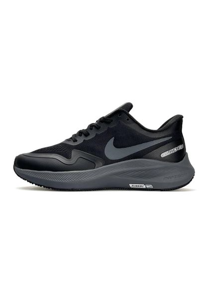 Чоловічі кросівки Air Zoom Winflo 8 Shield Black Dark Gre весна / лето / осень A3640 42 26,5 | Зображення 2